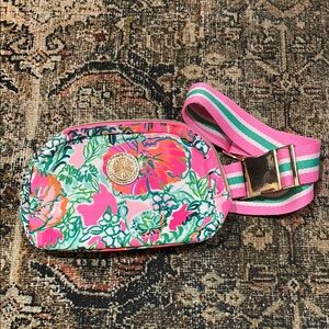 Lilly Pulitzer Floral Pink belt bag
